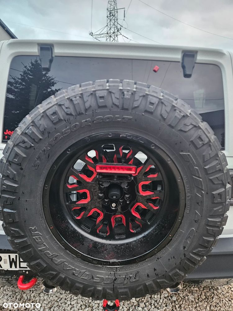 Jeep Wrangler Unlimited 3.6 Automatik Sahara - 11