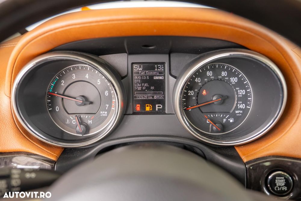 Jeep Grand Cherokee - 13