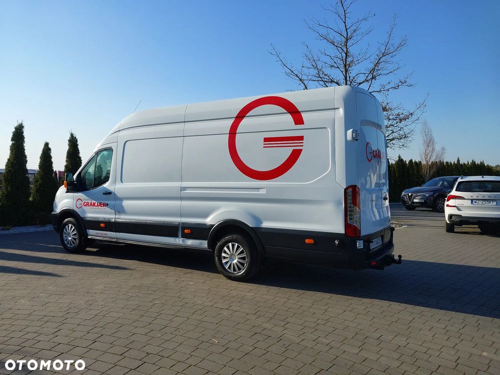 Ford Transit - 9