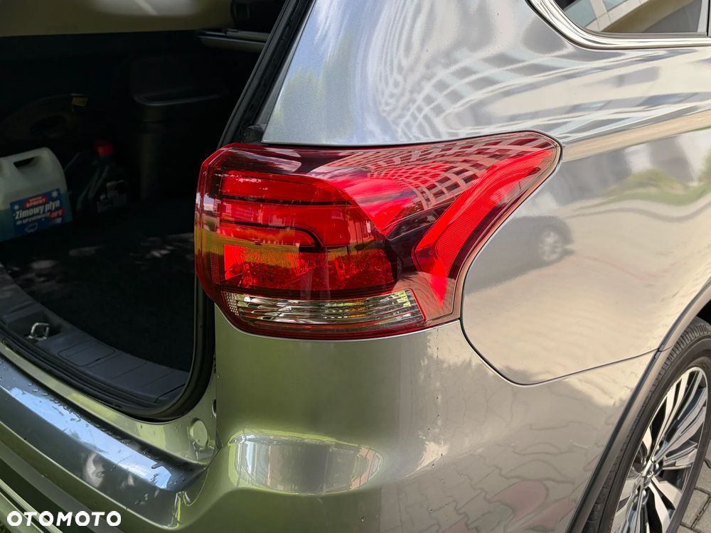 Mitsubishi Outlander 2.0 Intense 4WD CVT - 12