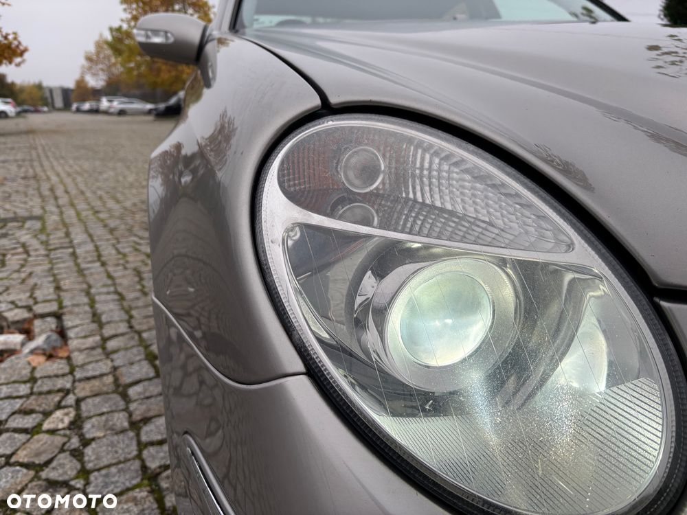 Mercedes-Benz Klasa E - 24