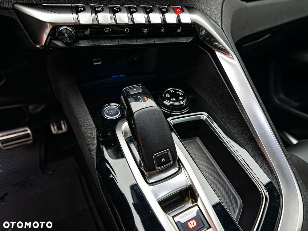 Peugeot 3008 1.6 THP Crossway S&S EAT6 - 23