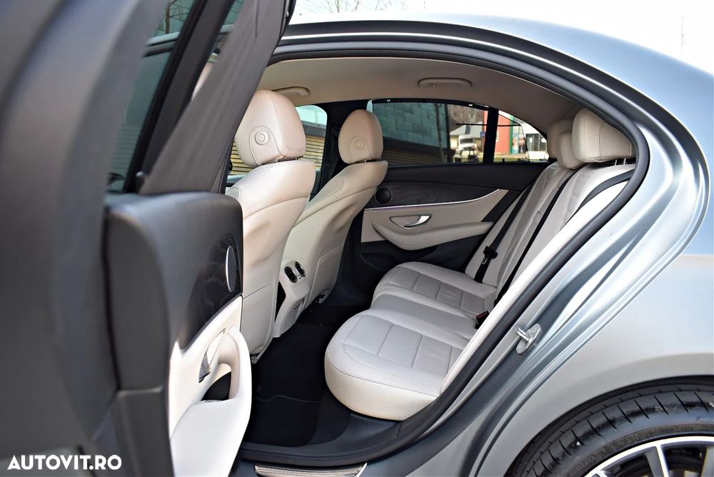 Mercedes-Benz E 220 d 4MATIC Aut. - 10