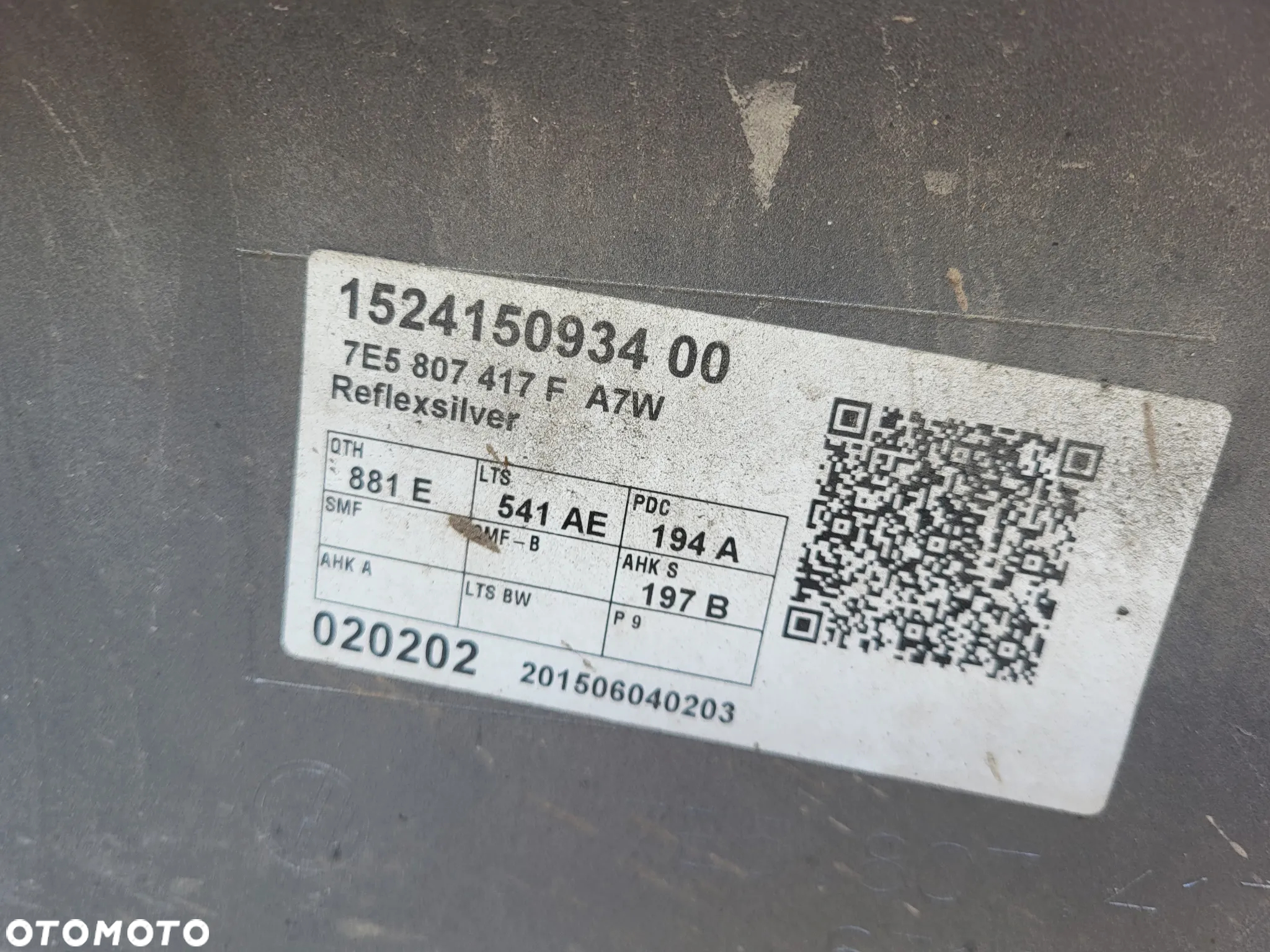 ZDERZAK TYLNY TYL VW T5 LIFT 7E5 - 12