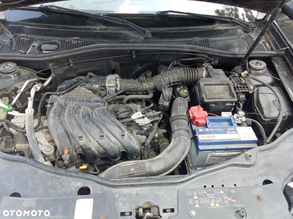 Dacia Duster 1.6 SCe S&S - 6