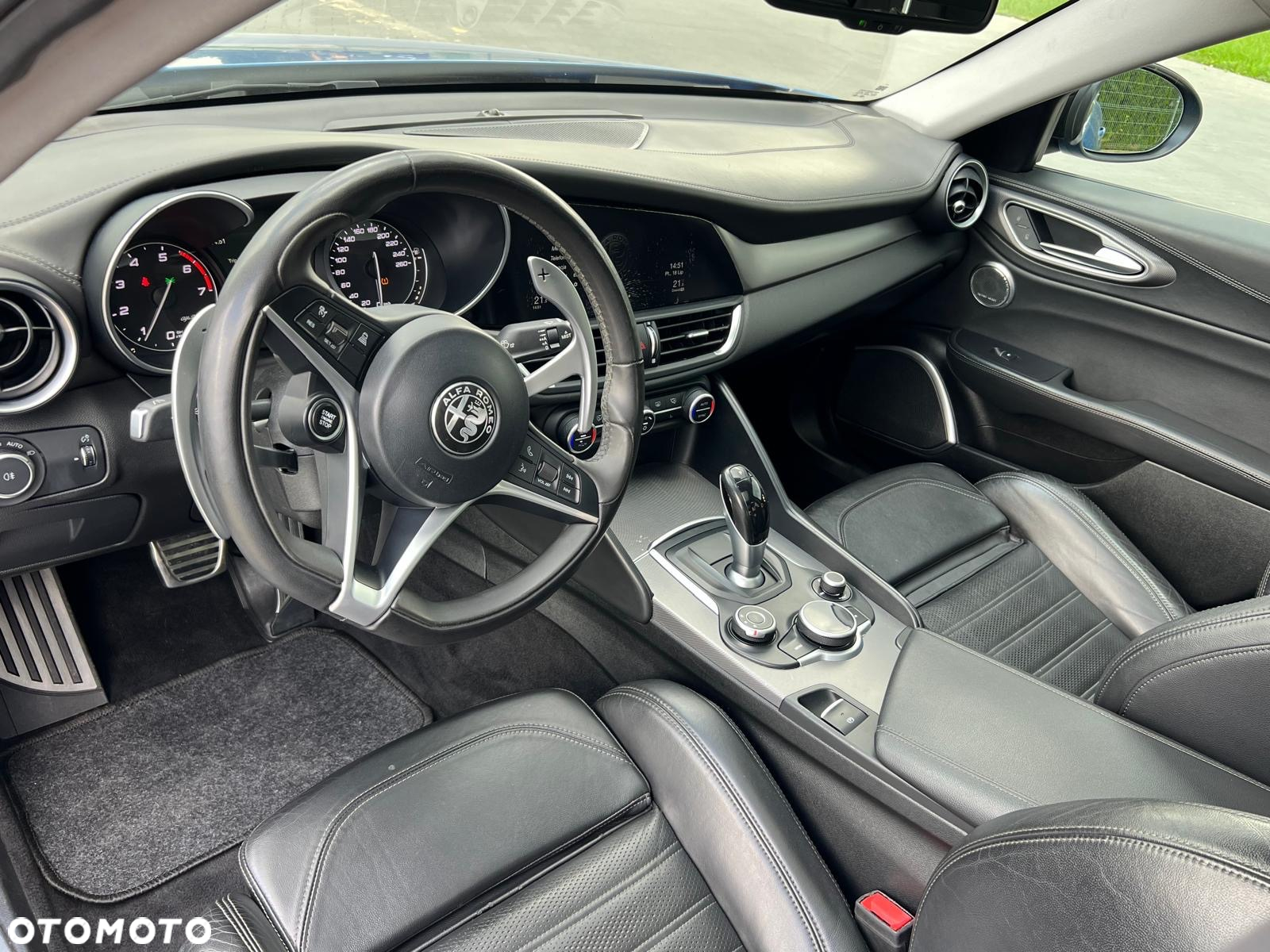 Alfa Romeo Giulia 2.0 Turbo 16V AT8 Veloce - 15