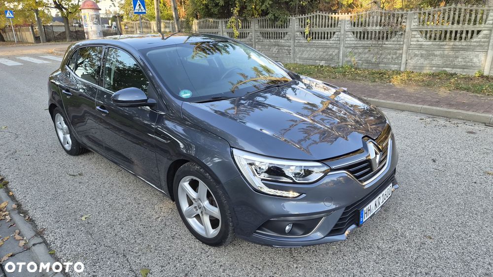 Renault Megane ENERGY TCe 100 PLAY - 8