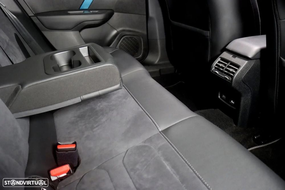 Citroën e-C4 50 kWh Shine - 30