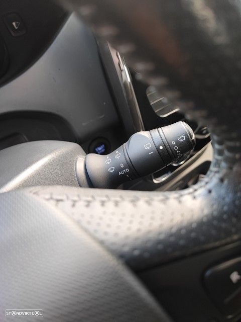 Renault Zoe (c/ Bateria) 41 kwh Intens - 11