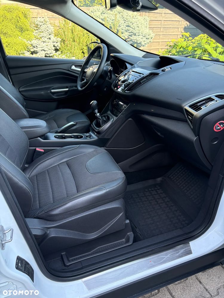 Ford Kuga 2.0 TDCi 4WD Titanium Plus - 7