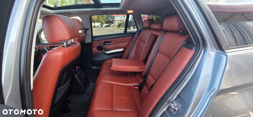 BMW Seria 3 - 31