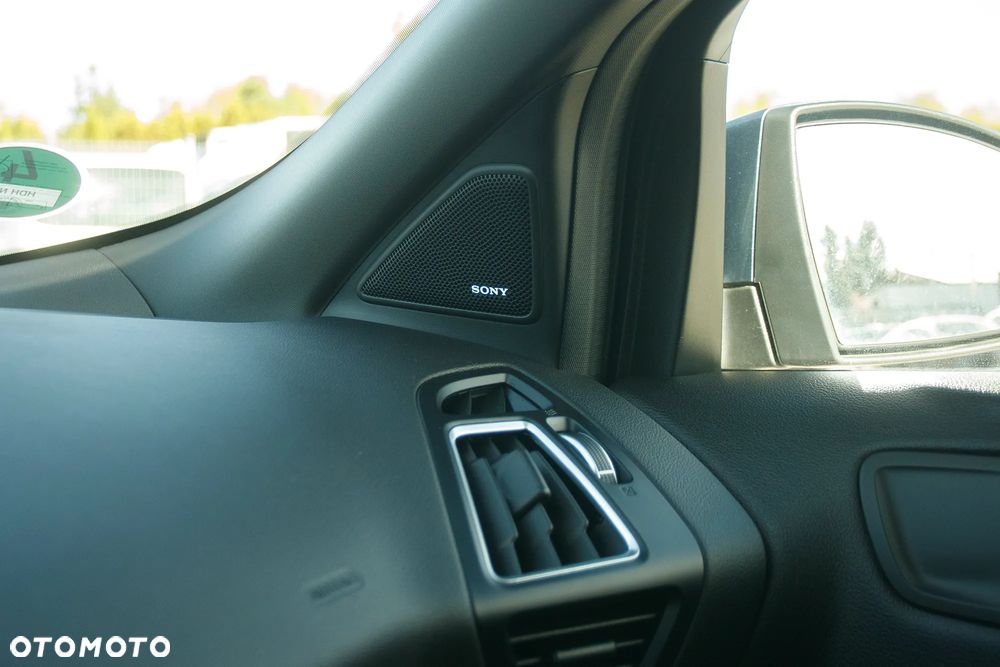 Ford Kuga 1.5 EcoBoost FWD ST-Line ASS GPF - 33