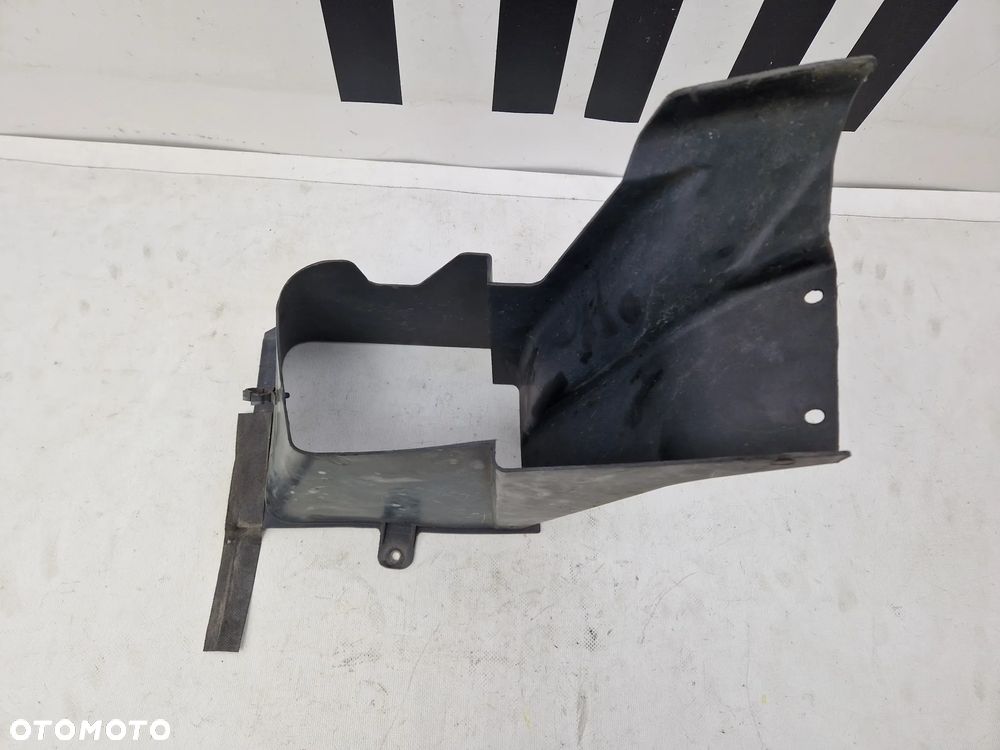 Kierownica wlotu powietrza Alfa Romeo GT 1.9 16V - 2