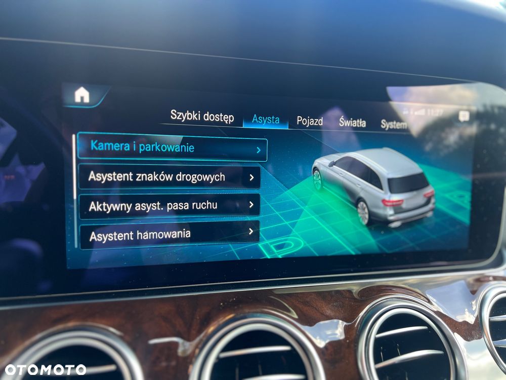 Mercedes-Benz Klasa E 220 d 4-Matic Avantgarde - 21