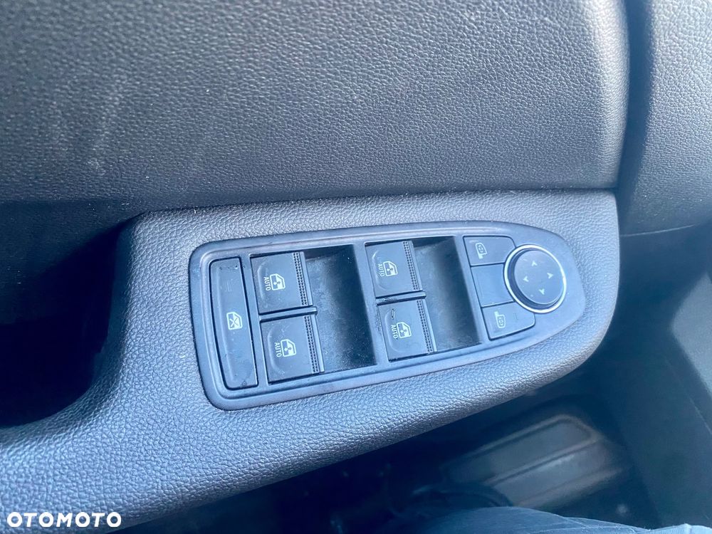 Renault Clio SCe 65 LIFE - 17