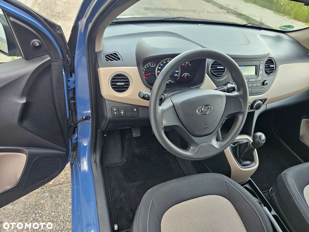 Hyundai i10 1.0 blue Pure - 12