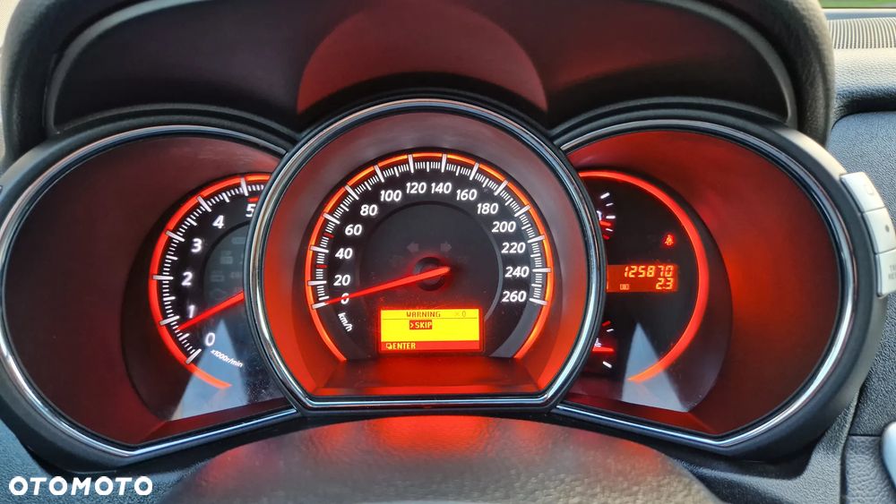 Nissan Murano 2.5 D Premium - 29