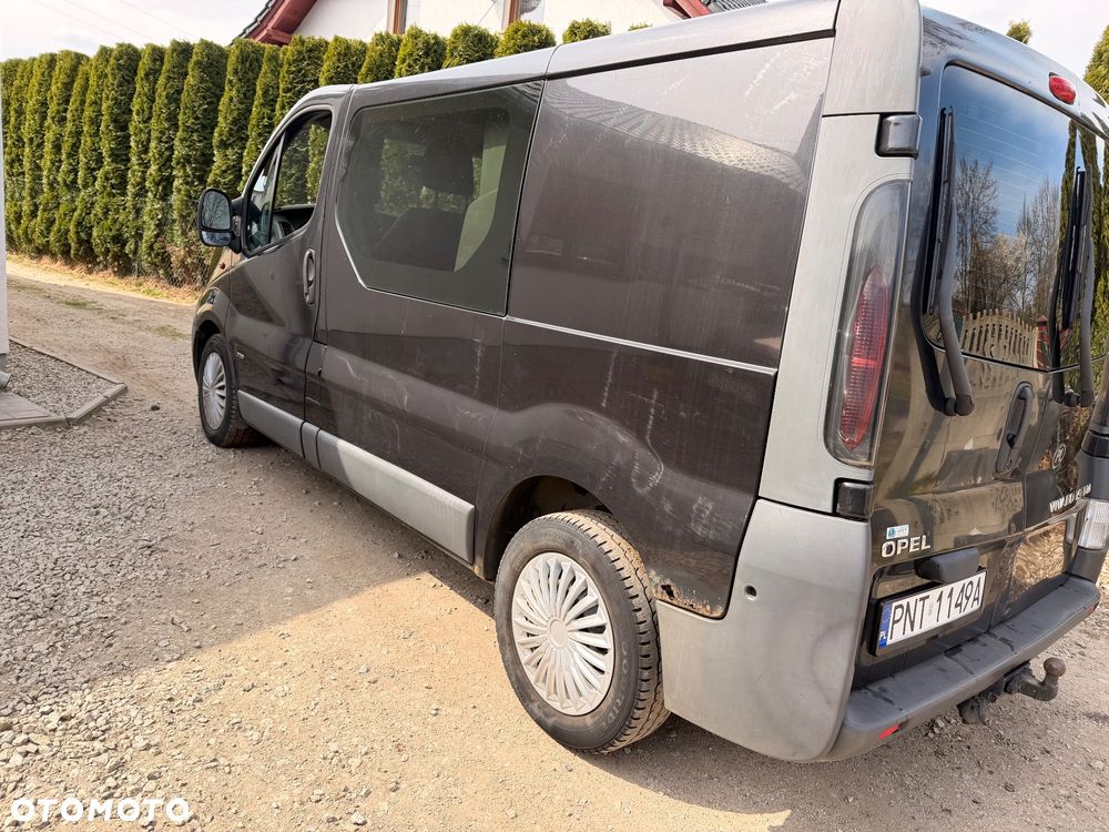 Opel Vivaro - 13