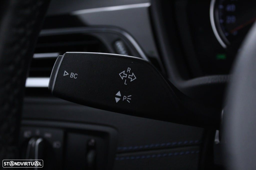 BMW X2 16 d sDrive Auto Pack M - 24