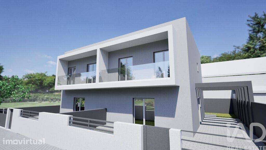 Casa / Villa T4 em Fernão Ferro de 128,00 m2 - Grande imagem: 2/5
