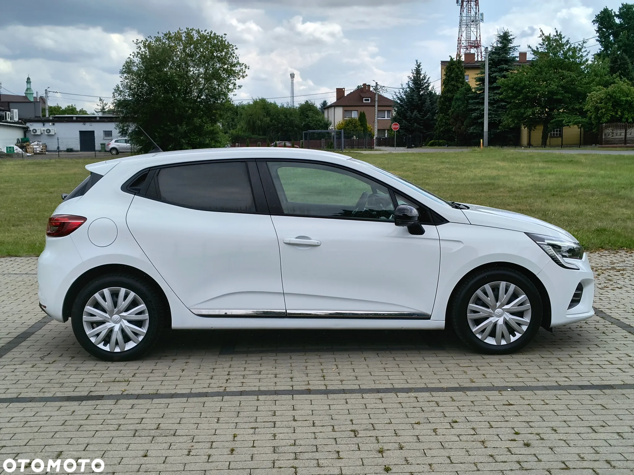 Renault Clio 1.5 Blue dCi Zen - 2