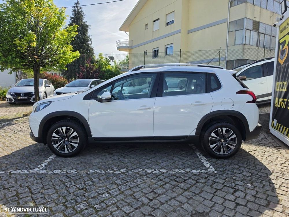 Peugeot 2008 1.2 PureTech Allure EAT6 - 7