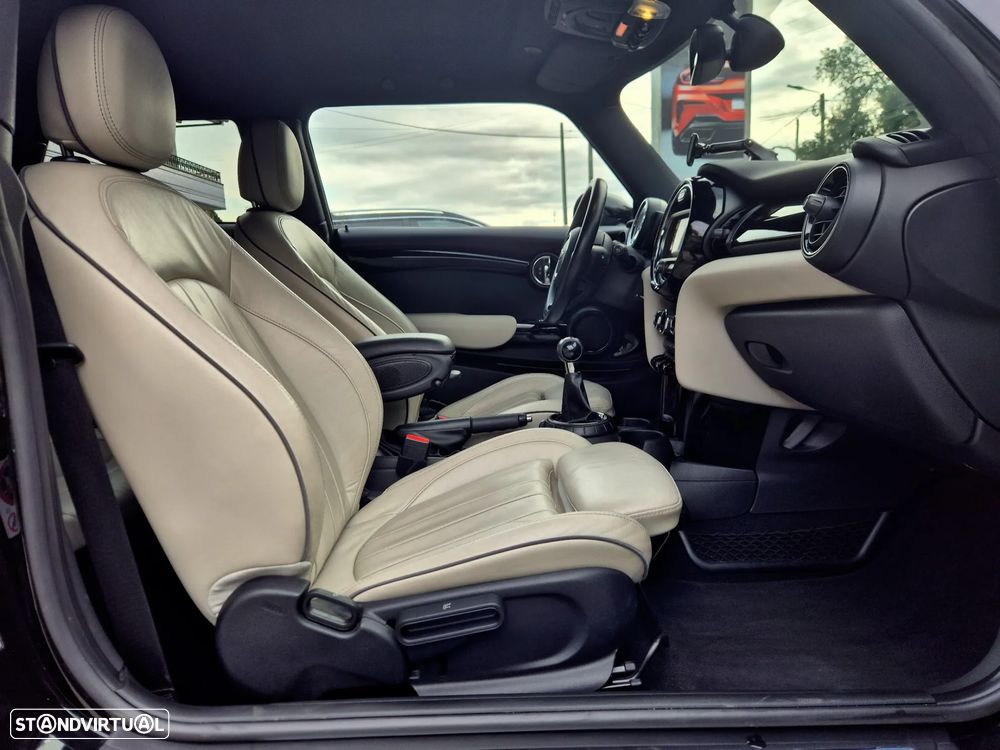 MINI 3 Portas Cooper D - 9