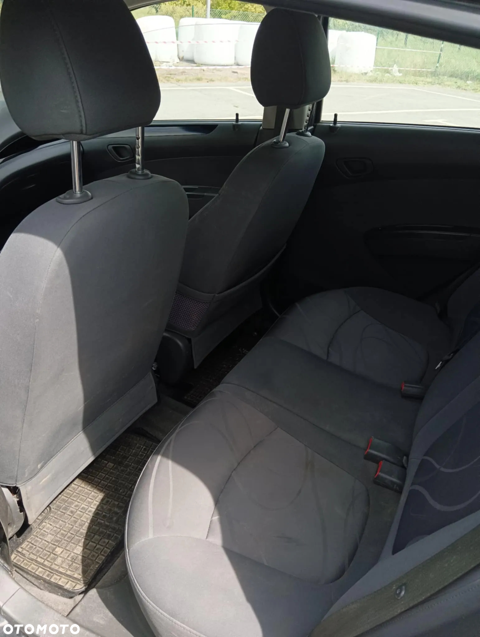 Chevrolet Spark 1.0 LS - 12