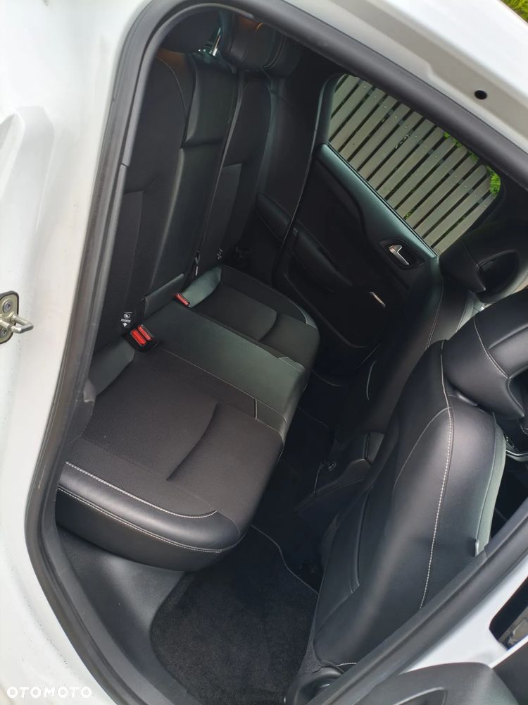 Citroën DS4 1.6 HDi SoChic - 15