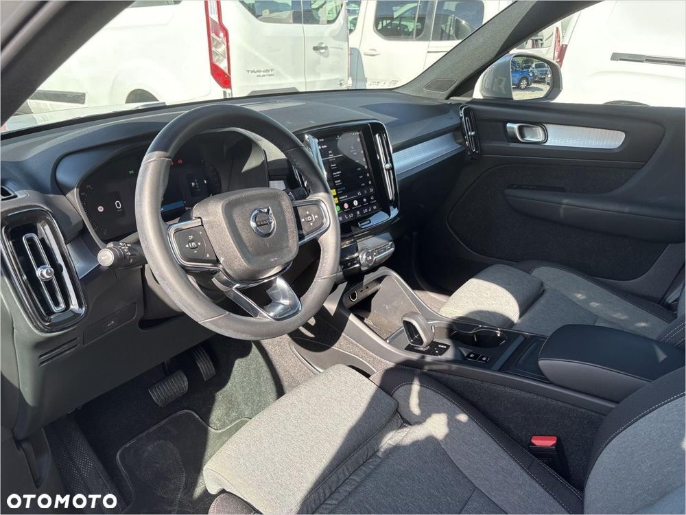 Volvo XC 40 B3 Core - 10