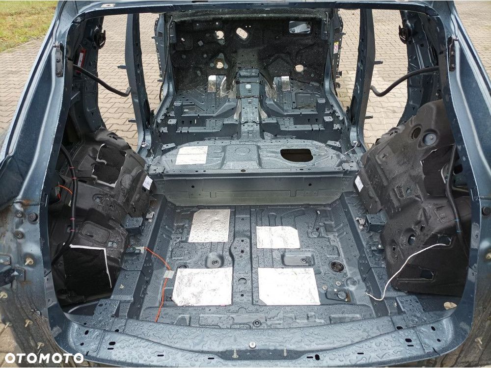 PORSCHE CAYENNE S III 9Y PAS TYLNY WANNA BŁOTNIKI LM5E - 8
