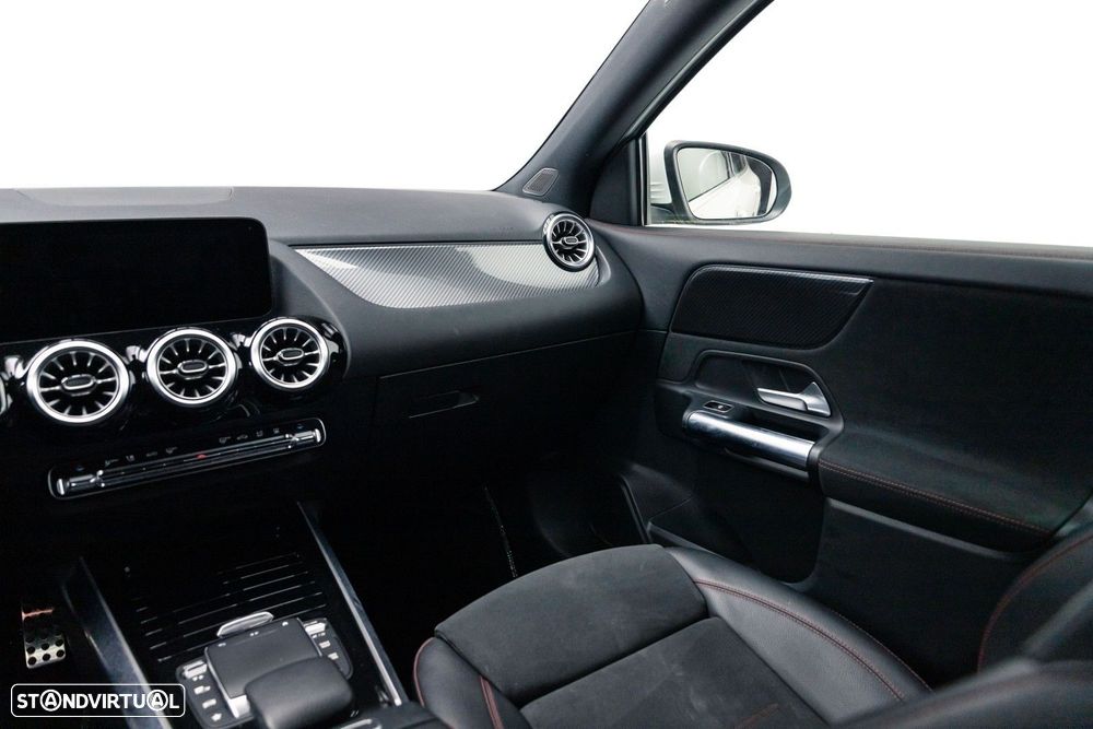 Mercedes-Benz GLA 250 e 8G-DCT AMG Line - 16