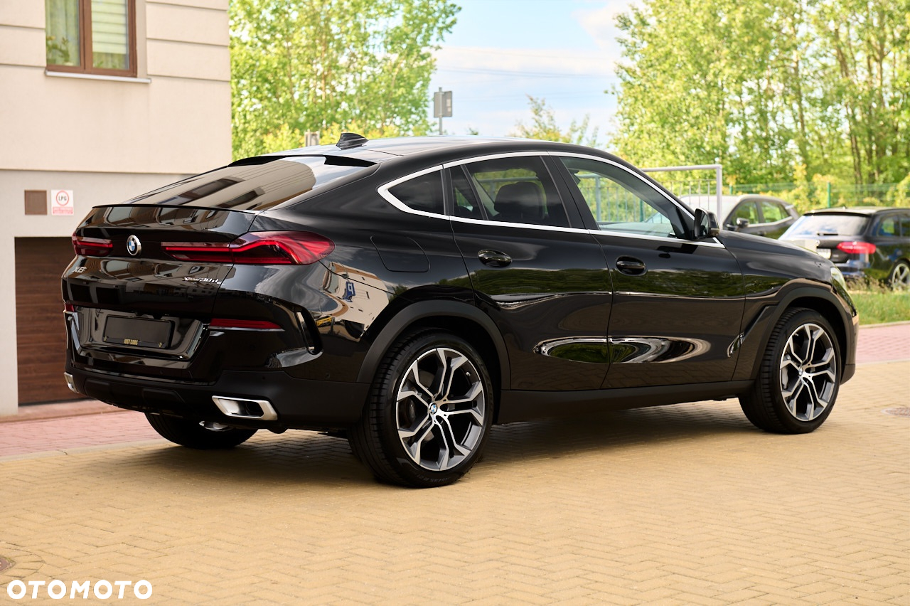 BMW X6 xDrive30d - 11