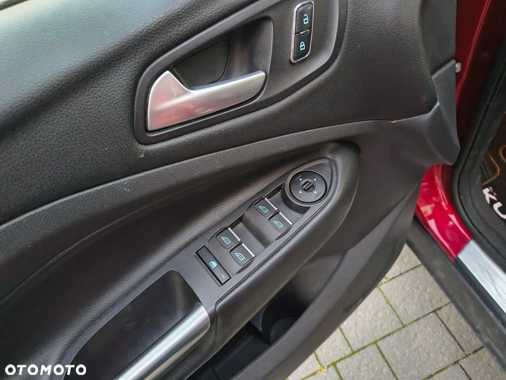 Ford Kuga 2015 photo 4