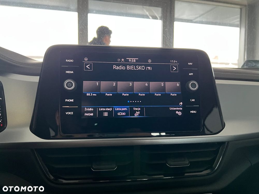 Volkswagen T-Roc 1.5 TSI Style - 26