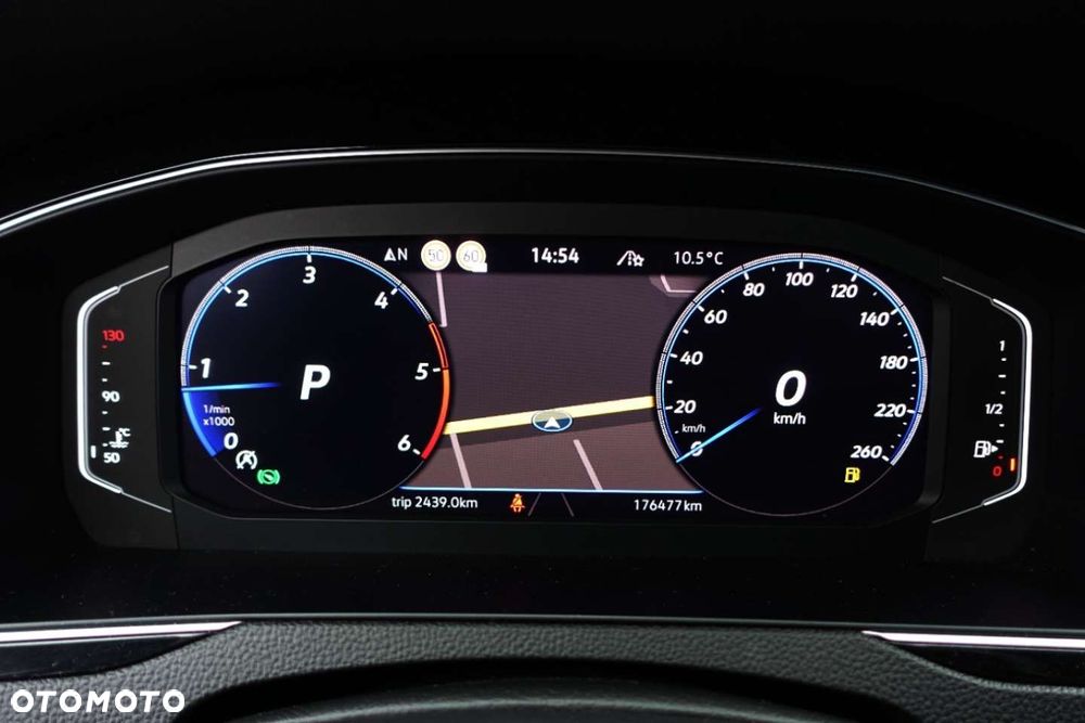 Volkswagen Passat Variant - 14