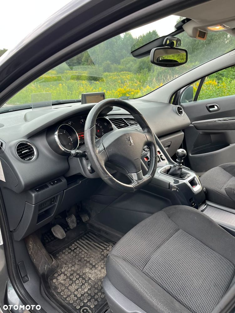 Peugeot 5008 1.6 HDi Premium - 23