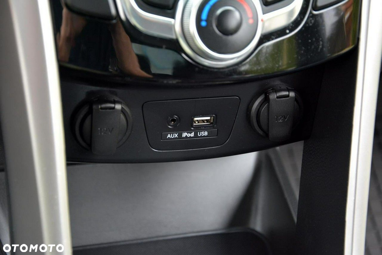 Hyundai i30 Kombi 1.4 Trend - 31