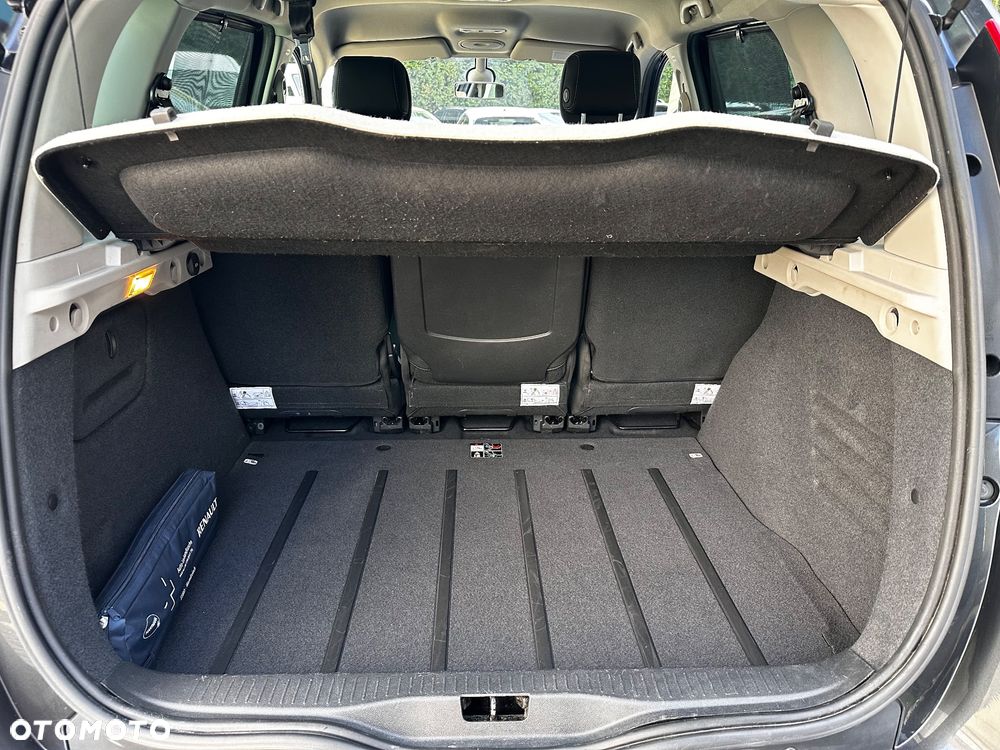 Renault Scenic 1.6 16V 110 Authentique - 24