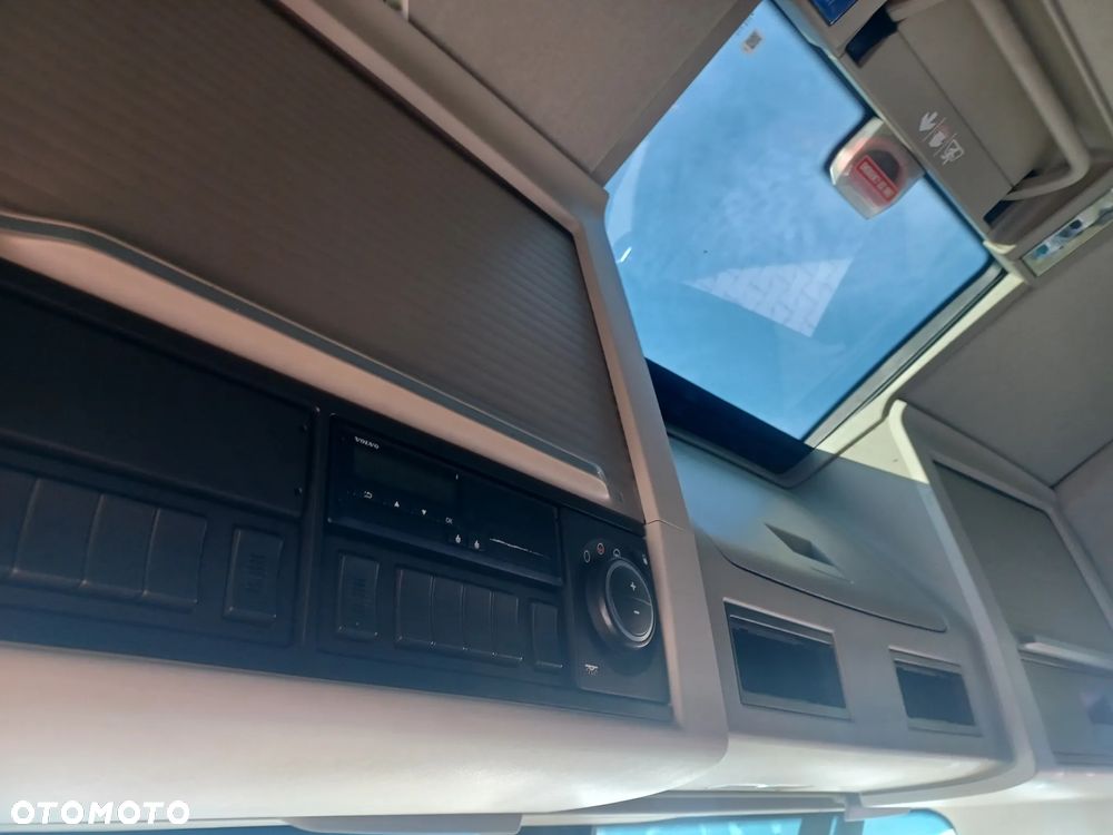 Volvo FH 460  I-SAVE  (31924) - 15