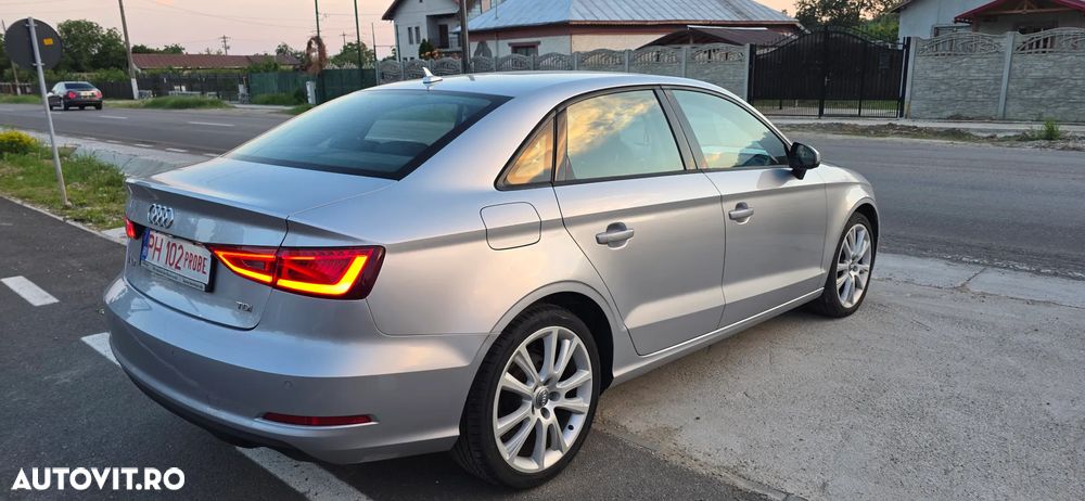 Audi A3 2.0 TDI (clean diesel) Attraction - 15