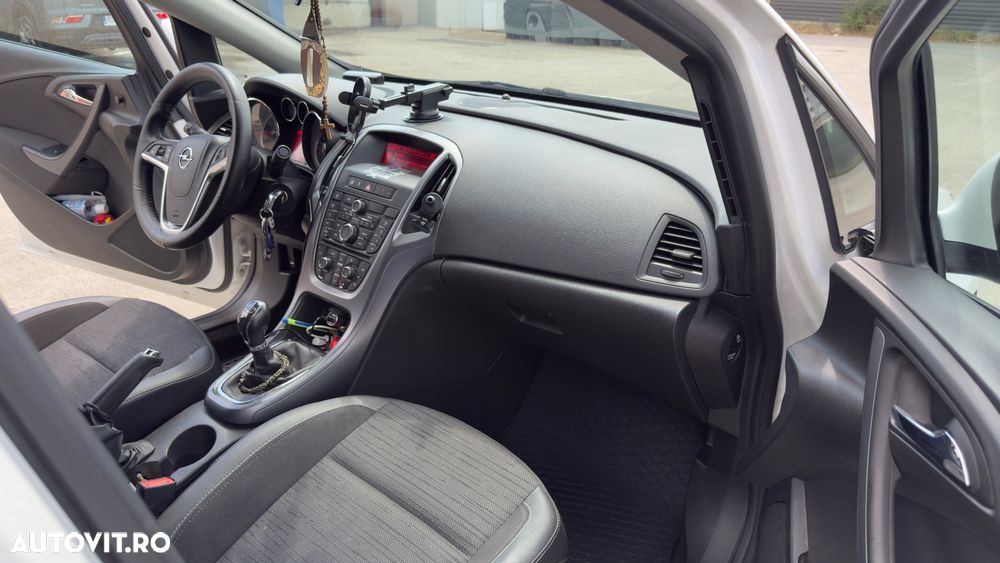 Opel Astra 1.6 TWINPORT ECOTEC Enjoy - 3