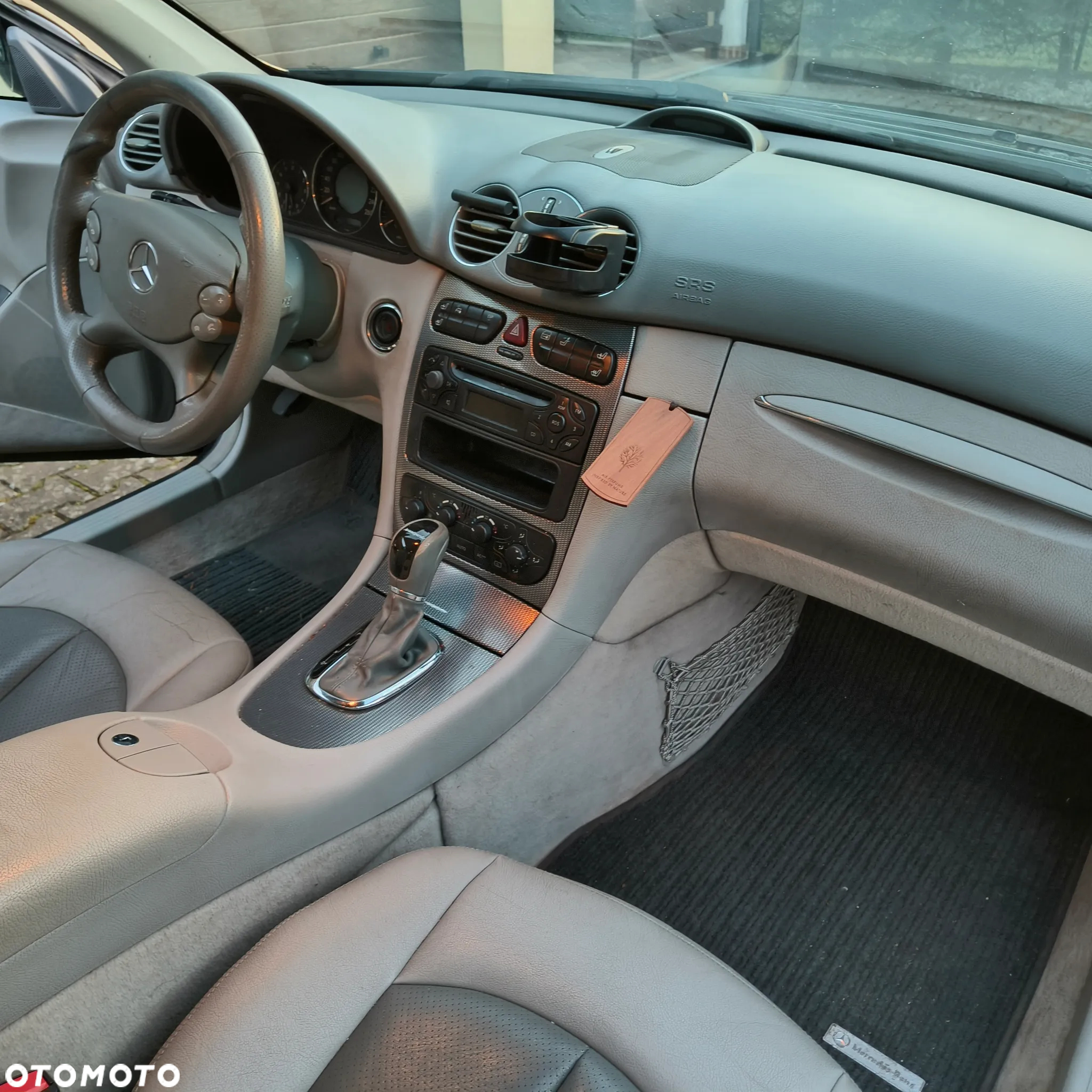 Mercedes-Benz CLK - 7