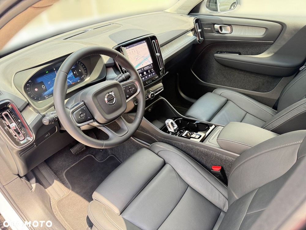 Volvo XC 40 - 11
