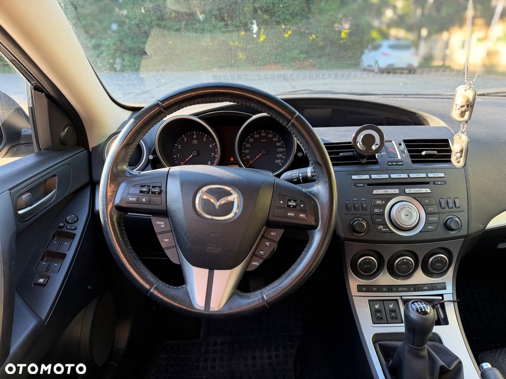 Mazda 3 1.6 Exclusive - 9