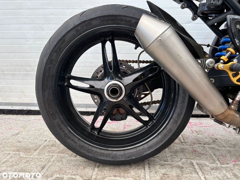 Triumph Speed Triple - 21