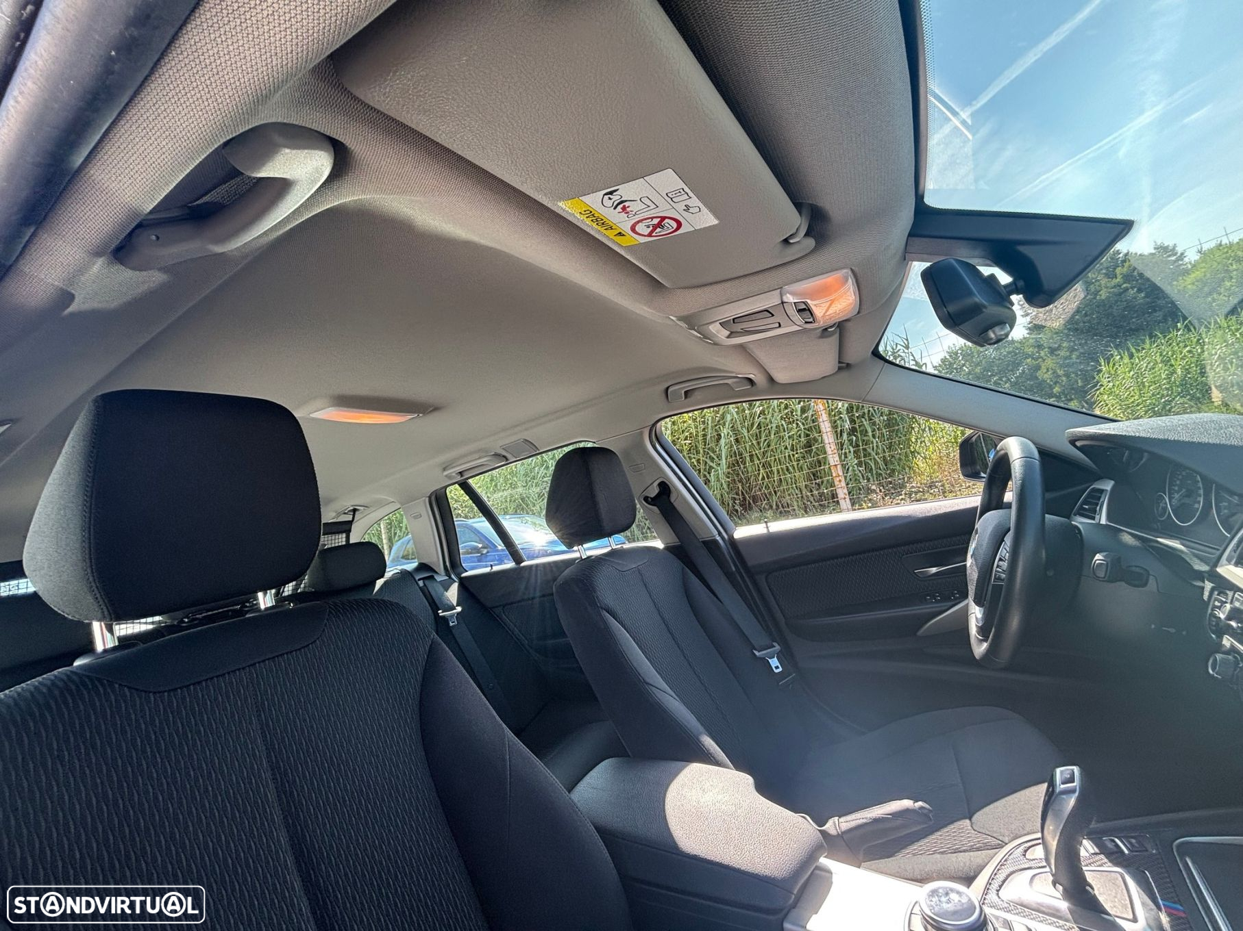 BMW 318 d Touring Advantage Auto - 25