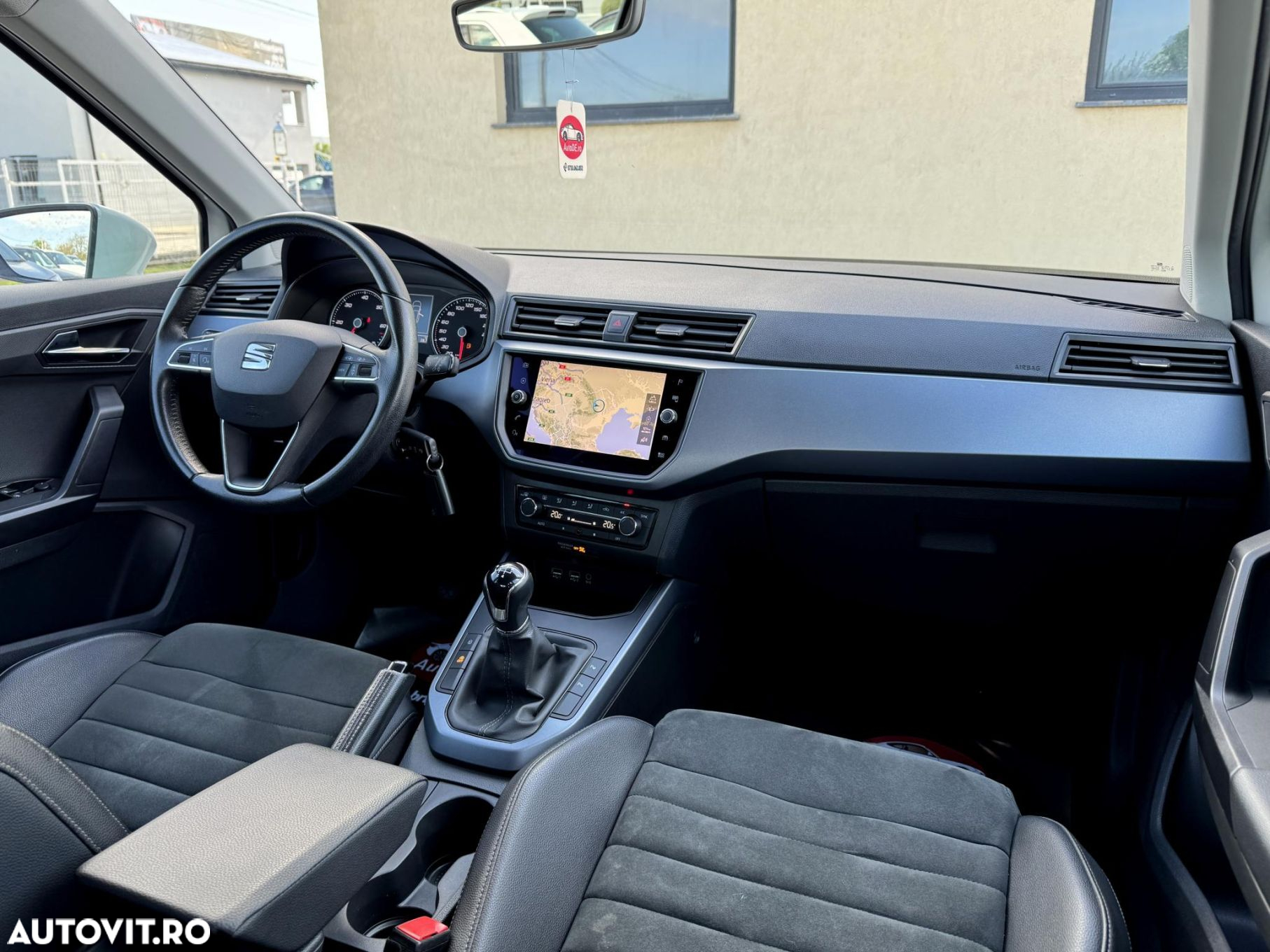 Seat Arona - 7