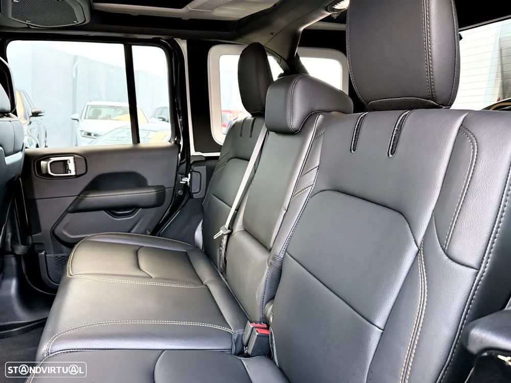Jeep Wrangler Unlimited 2.0 TG 4xe Sahara - 33