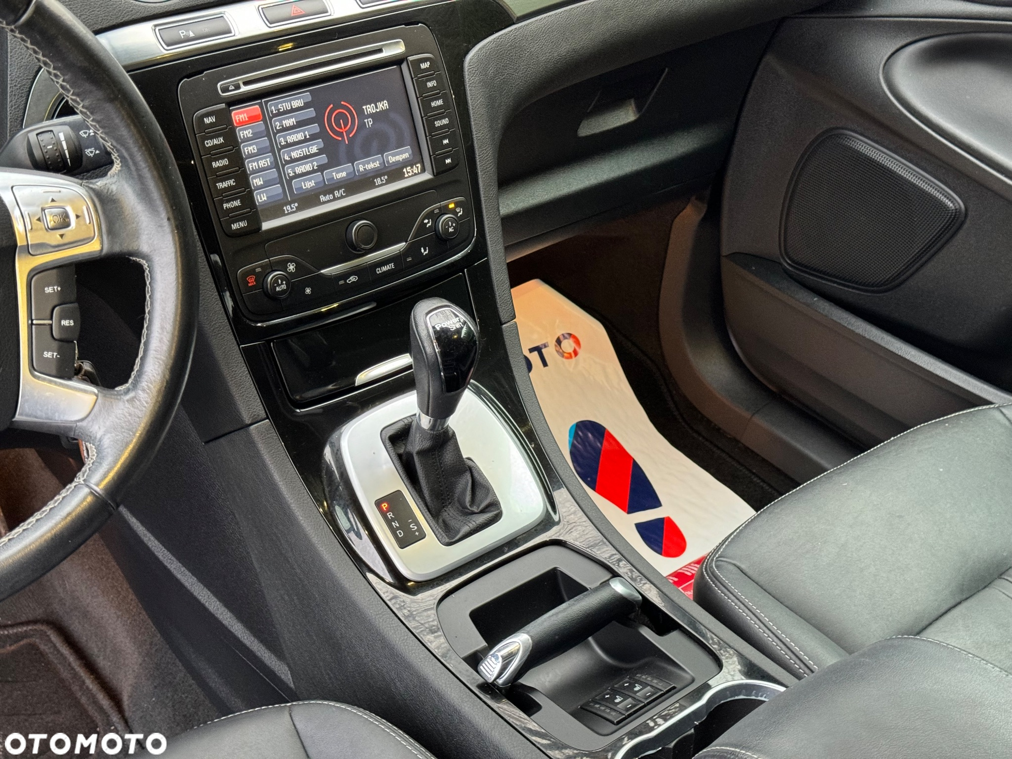 Ford S-Max 2.0 TDCi DPF Champions Edition - 6
